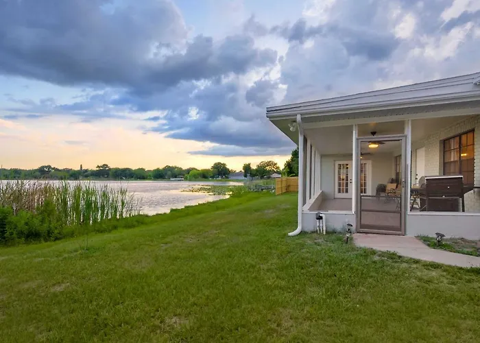 Hook, Line & Leisure: Lakefront Gem W/ Porch!